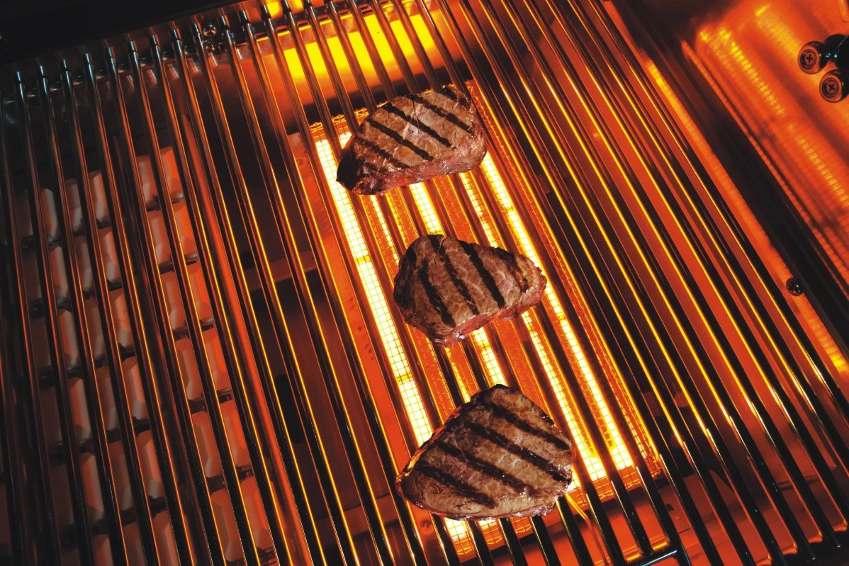 Lynx California Gasgrill Professional 36" Grillstation + Rotisserie + IR Pro Sear 3 Lynx California Gasgrill Professional 36" Grillstation + Rotisserie + IR Pro Sear