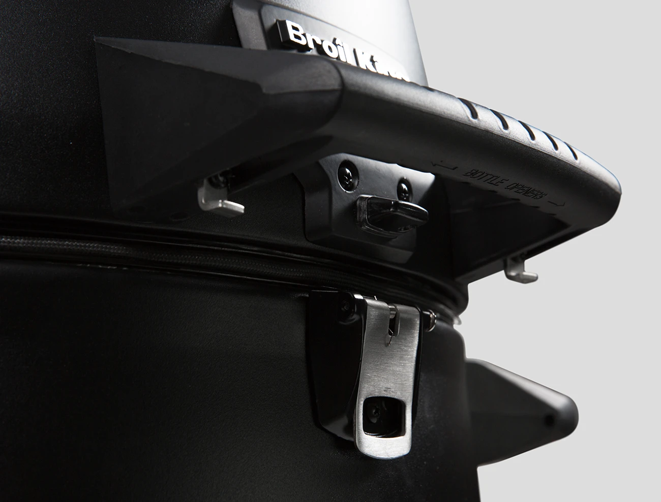 Broil King KEG 2000 Holzkohlegrill 11 Broil King KEG 2000 Holzkohlegrill – Bild 9