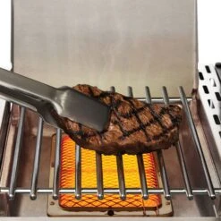 Broil King Regal S690 PRO IR Gasgrill - Modell 2023 - SMART Deal Inkl. Grillfürst Grill Control 18 Broil King Regal S690 PRO IR Gasgrill - Modell 2023 - SMART Deal Inkl. Grillfürst Grill Control -GrillWelt Verkäufe 997942 REGAL S690PROIR FOOD 02