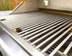 BULL Diablo Gasgrill - Einbaugrill Mit Backburner Und Rotisserie -GrillWelt Verkäufe Bull Diablo Built In Grillrost Detail 62648CEBU