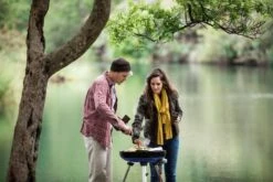 CADAC Camping Gasgrill Carri Chef 50 / BBQ Plancha + Dome - 30 Mbar -GrillWelt Verkäufe CADAC Carri Chef 50 30mbar Campinggrill