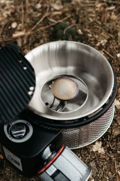 Cobb Grill Premier Gas Deluxe 2.0 - Gasgrill - Kartuschenanschluss - Modell 2023 -GrillWelt Verkäufe Cobb Grill Premier Gas Deluxe Campinggrill