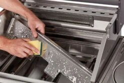 Enders Gasgrill Kansas II Pro 3 SIK Turbo -GrillWelt Verkäufe Enders Gasgrill Kansas II Pro 3 SIK Turbo 8713 leichte Reinigung