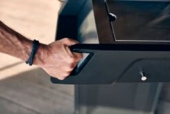 Enders Gasgrill Monroe Pro 4 SIK Turbo -GrillWelt Verkäufe Enders Gasgrill Monroe Pro 4 SIK Turbo Griff