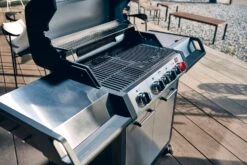 Enders Gasgrill Monroe Pro 4 SIK Turbo -GrillWelt Verkäufe Enders Gasgrill Monroe Pro 4 SIK Turbo grosse Grillflaeche