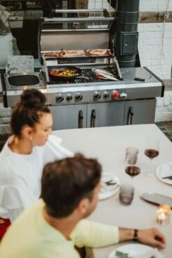 Enders Gasgrill Kansas II Pro 4 SIK Profi Turbo 33 Enders Gasgrill Kansas II Pro 4 SIK Profi Turbo -GrillWelt Verkäufe Enders Gasgrillstation Kansas II Pro 4 SIK Profi Turbo