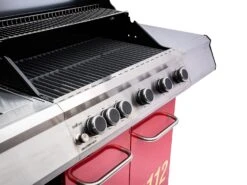 Grillfürst G510G 5-Brenner Gasgrill Mit Hochtemperaturbrenner Und Gusseisen Rosten - Feuerwehr Edition -GrillWelt Verkäufe G510G FW Feuerwehrgrill Foto freigestellt 19