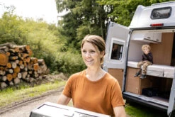 Grillfürst G201E 2-Brenner Gasgrill Portabel V2 - Campinggrill / Balkongrill - X-DEAL Inkl. Untergestell Und Tragetasche 41 Grillfürst G201E 2-Brenner Gasgrill Portabel V2 - Campinggrill / Balkongrill - X-DEAL Inkl. Untergestell Und Tragetasche -GrillWelt Verkäufe Grillfuerst Campinggrill transportabel Wohnmobil 1