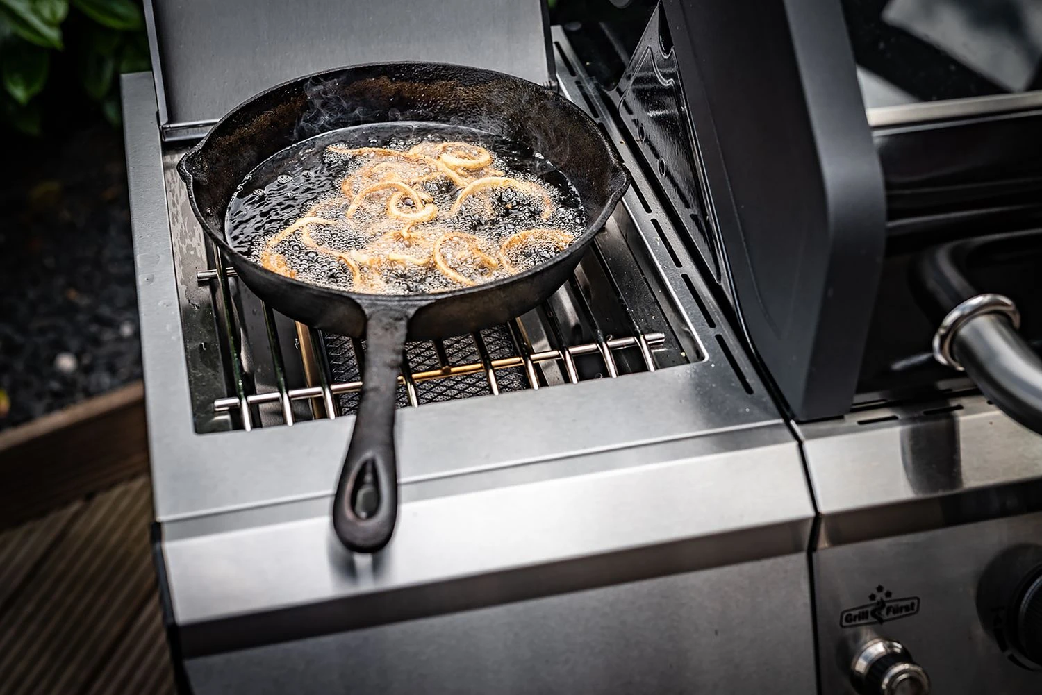 Grillfürst G621E 6-Brenner Edelstahl-Gasgrill Mit Hochtemperaturbrenner, Heckbrenner Und Edelstahl Rosten 16 Grillfürst G621E 6-Brenner Edelstahl-Gasgrill Mit Hochtemperaturbrenner, Heckbrenner Und Edelstahl Rosten – Bild 14