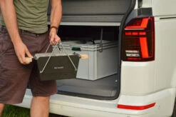 Knister Grill Small - Holzkohle Kompaktgrill 21 Knister Grill Small - Holzkohle Kompaktgrill -GrillWelt Verkäufe Knister Grill Small platzsparend Kofferraum