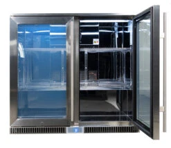 Napoleon Outdoor - Kühlschrank, 210 Liter, 2-türig Mit Doppelverglasung Und LED Beleuchtung - Wasserdicht Nach IP24 38 Napoleon Outdoor - Kühlschrank, 210 Liter, 2-türig Mit Doppelverglasung Und LED Beleuchtung - Wasserdicht Nach IP24 -GrillWelt Verkäufe Napoleon Outdoor Kueche Kuehlschrank leer Tuer offen rechts