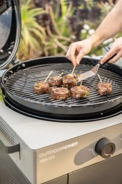Outdoorchef Gas Kugelgrill Arosa 570 G Evo Grey Steel 16 Outdoorchef Gas Kugelgrill Arosa 570 G Evo Grey Steel -GrillWelt Verkäufe Outdoorchef Arosa 570 G Evo Grey Steel indirekt Grillen