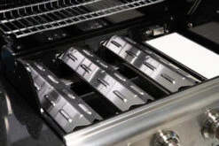 Outdoorchef Gasgrill Australia 455 G - X-DEAL Inkl. Abdeckhaube -GrillWelt Verkäufe Outdoorchef Australia 455G Flammenschutzbleche 1