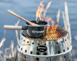 Petromax Emaille Stieltopf / 1000 Ml / Schwarz -GrillWelt Verkäufe Petromax Emaille Stieltopf 1000ml schwarz Lifestyle