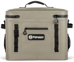 Petromax Kühltasche 22 Liter / Sandfarben 7 Petromax Kühltasche 22 Liter / Sandfarben -GrillWelt Verkäufe Petromax Kuehltasche 22Liter sand Rueckseite