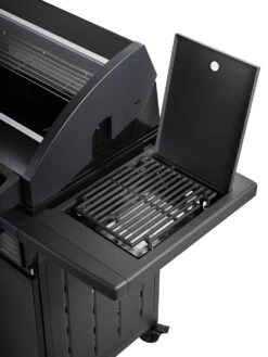 Rösle Gasgrill Magnum PRO G3 - Modell 2023 -GrillWelt Verkäufe Roesle Gagsrill Magnum Pro Prime Zone offen2 6