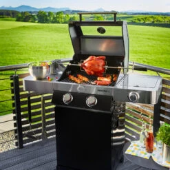 Rösle Gasgrill Videro G2 Schwarz - Modell 2022 16 Rösle Gasgrill Videro G2 Schwarz - Modell 2022 -GrillWelt Verkäufe Roesle Videro G2 Gasgrill Station Mood01 1