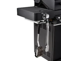Rösle Gasgrill BBQ-Station Videro G4-S Vario+ Nero Schwarz - Modell 2023 - SMART Deal Inkl. Grillfürst Grill Control -GrillWelt Verkäufe Roesle Videro G4 S Vario NERO matt schwarz Besteckhalter 3