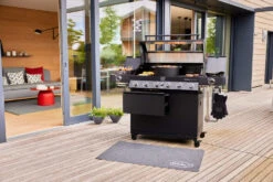 Rösle Gasgrill Videro Pro G6-S Vario+ Mattschwarz - Modell 2023 -GrillWelt Verkäufe Roesle Videro Pro G6 S Lifestyle