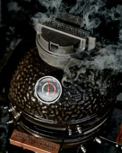 The Bastard Keramikgrill Classic Small - Schwarz Glänzend - Modell 2023 -GrillWelt Verkäufe The Bastard Classic Small Kamado Grill